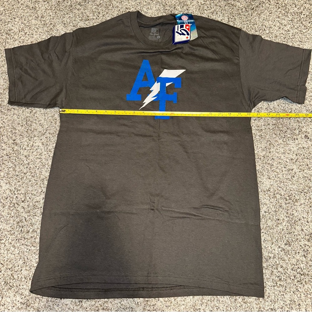 NWT The Game Gray Tee with Blue Graphic size L 100% cotton - Picture 4 of 4